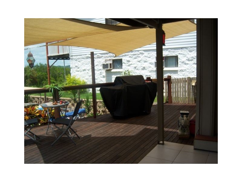 106 Mango Ave, Eimeo QLD 4740