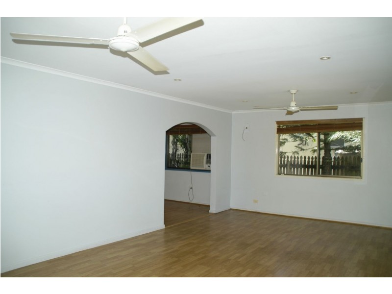 6 Aura Street, Mcewens Beach QLD 4740