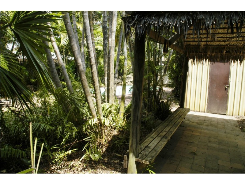 6 Aura Street, Mcewens Beach QLD 4740