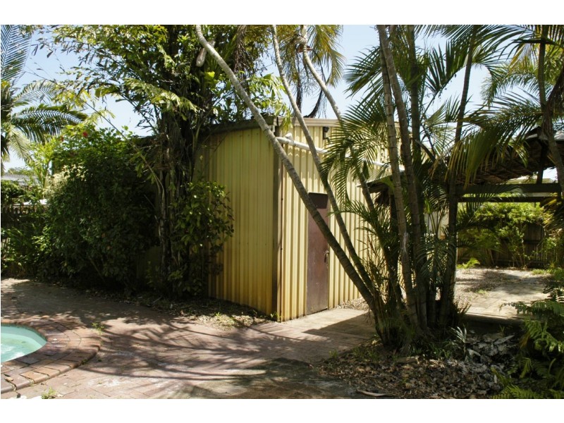 6 Aura Street, Mcewens Beach QLD 4740