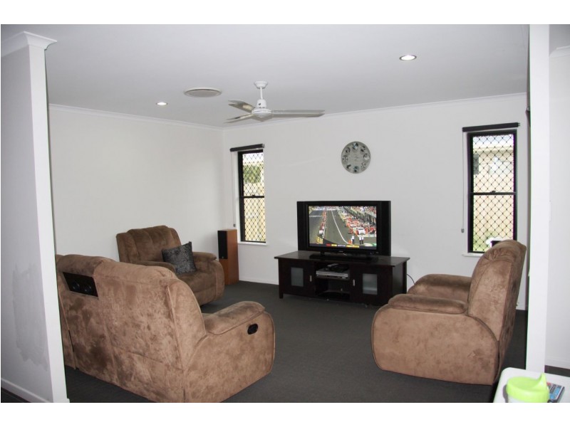 19 Benjamin Court, Walkerston QLD 4751