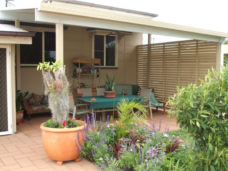 10 Duncan Street, West Mackay QLD 4740