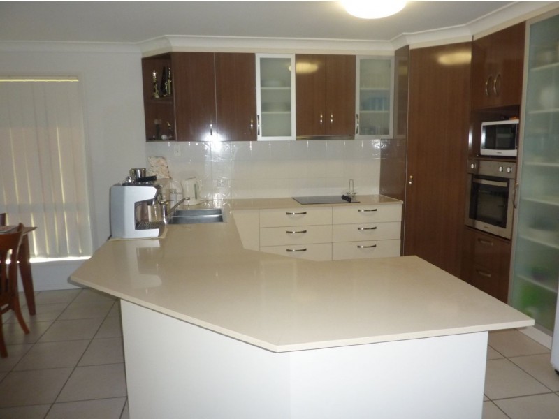 4 Narrabeen Street, Blacks Beach QLD 4740