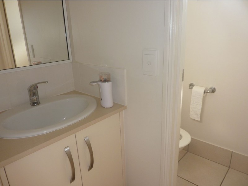 4 Narrabeen Street, Blacks Beach QLD 4740