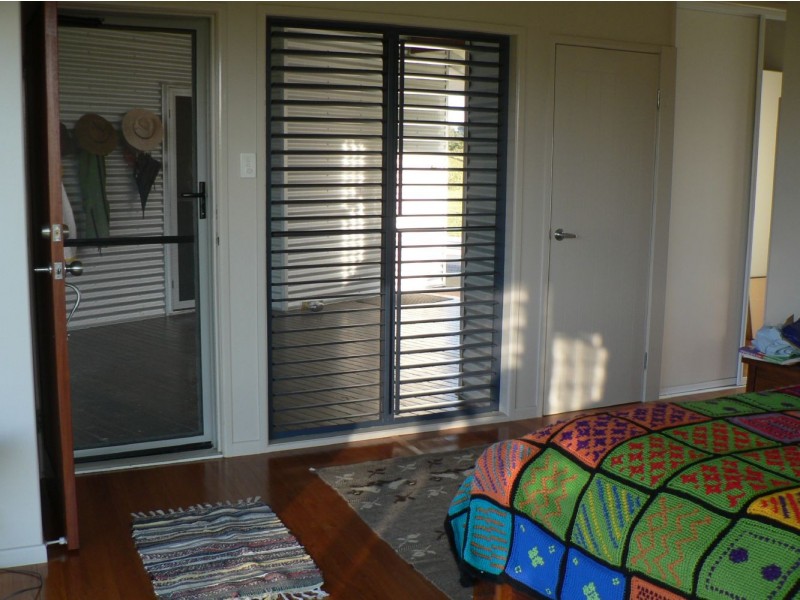 106 Chelmans Road, Dalrymple Heights QLD 4757