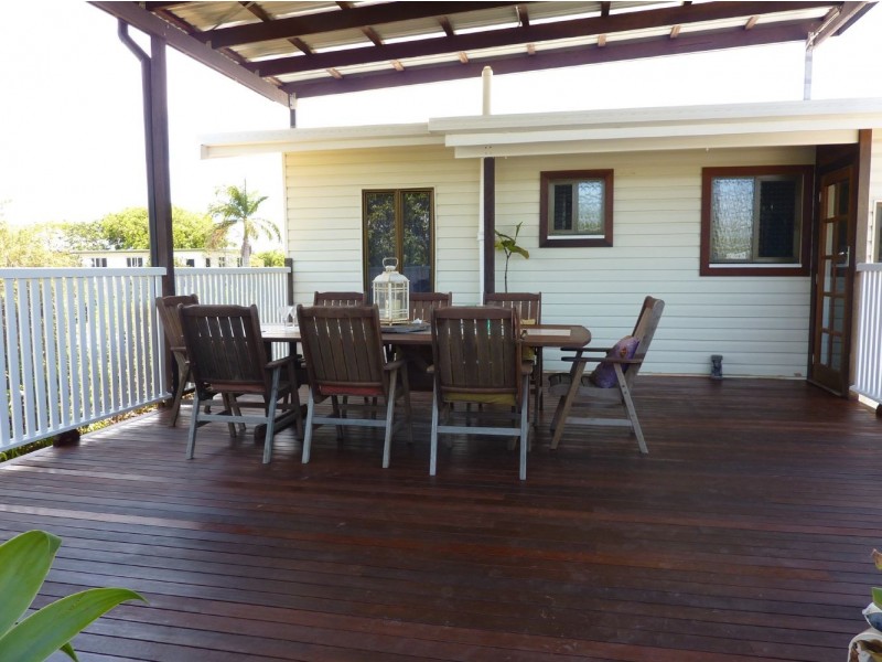 1 Eshmann Street, North Mackay QLD 4740