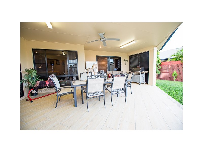 17 Romaine Court Northview Gardens, Glenella QLD 4740