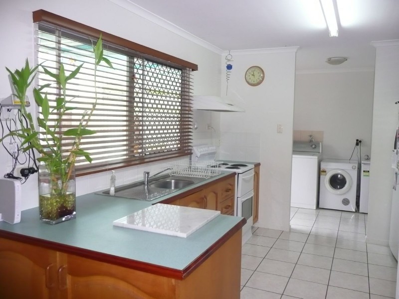 6 Anthony Vella Street, Rural View QLD 4740
