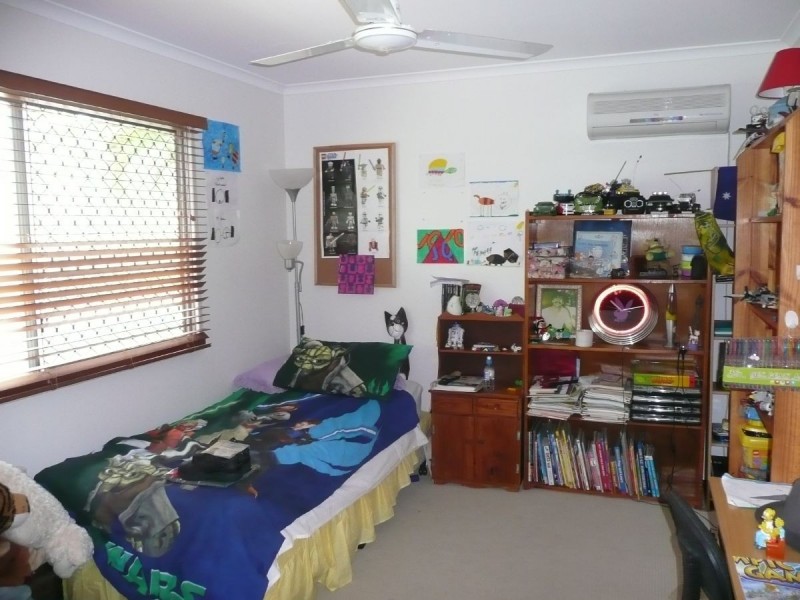 6 Anthony Vella Street, Rural View QLD 4740