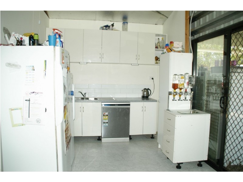 163  Fenech Avenue, Hay Point QLD 4740