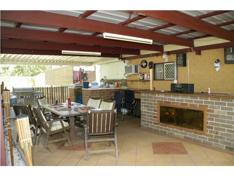 4 Janz Street, Slade Point QLD 4740