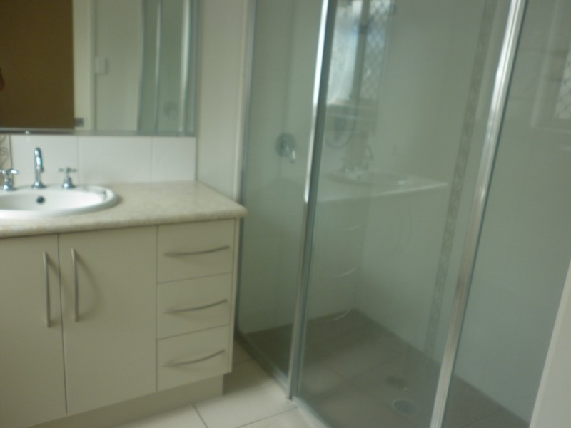 5 Lakeview Drive, Beaconsfield QLD 4740