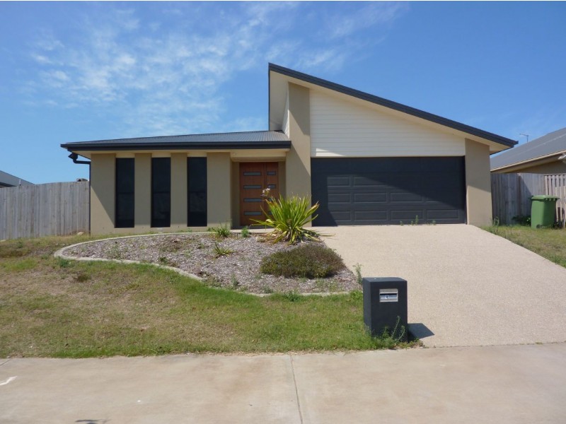 98 Whitehaven Drive, Blacks Beach QLD 4740