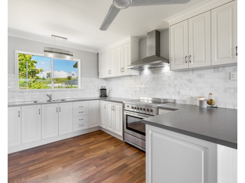 115 Grasstree Beach Road, Grasstree Beach QLD 4740