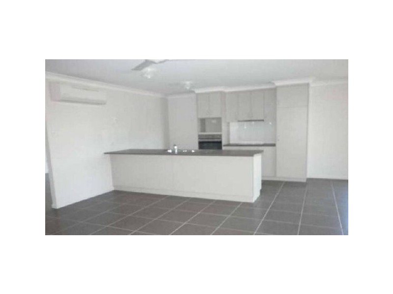 16 Lucy Court Mirani, Mirani QLD 4754