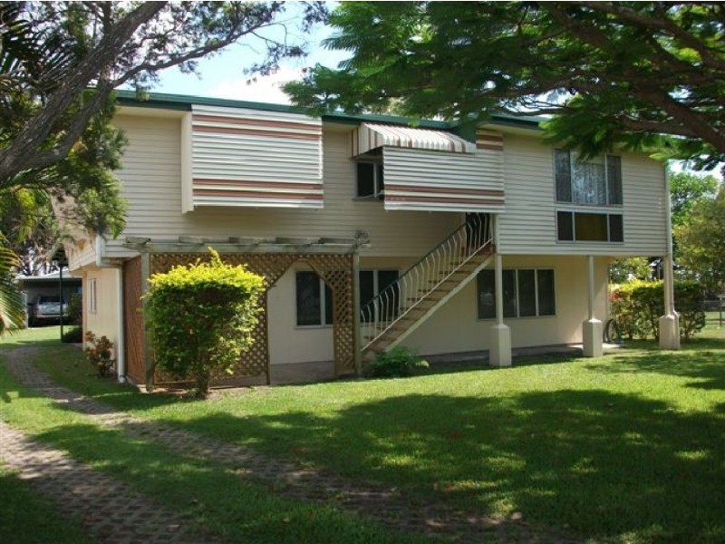 2 Tulloch Street, Ooralea QLD 4740