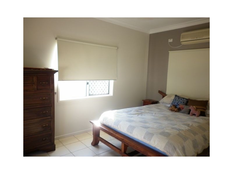 24 Adrian Street, West Mackay QLD 4740