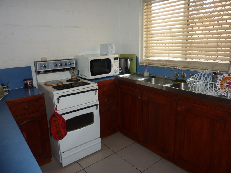 4/9 Porter Street, Mackay QLD 4740