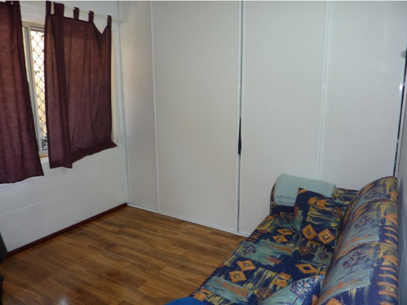 4/9 Porter Street, Mackay QLD 4740