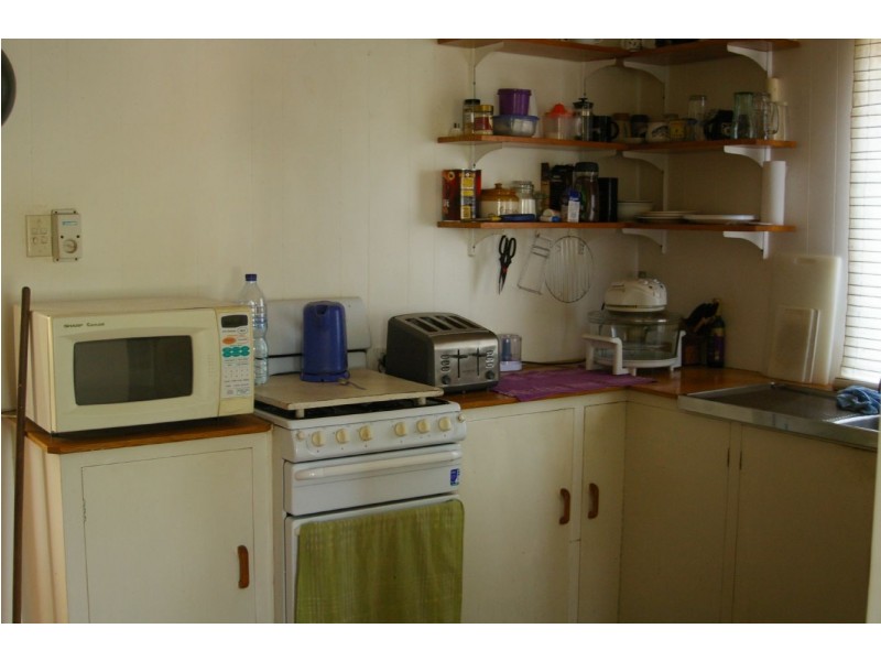 22 Rae Street, East Mackay QLD 4740