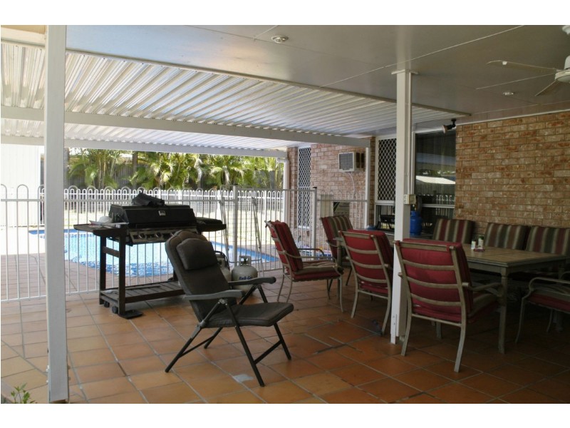 9 Coatbridge Court, Beaconsfield QLD 4740