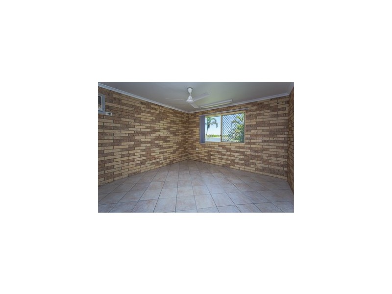 2 Carr Street, North Mackay QLD 4740