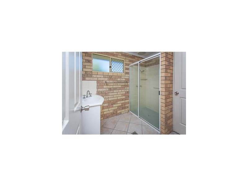 2 Carr Street, North Mackay QLD 4740