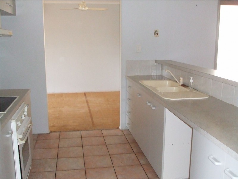 3 Rhonda Court, Andergrove QLD 4740