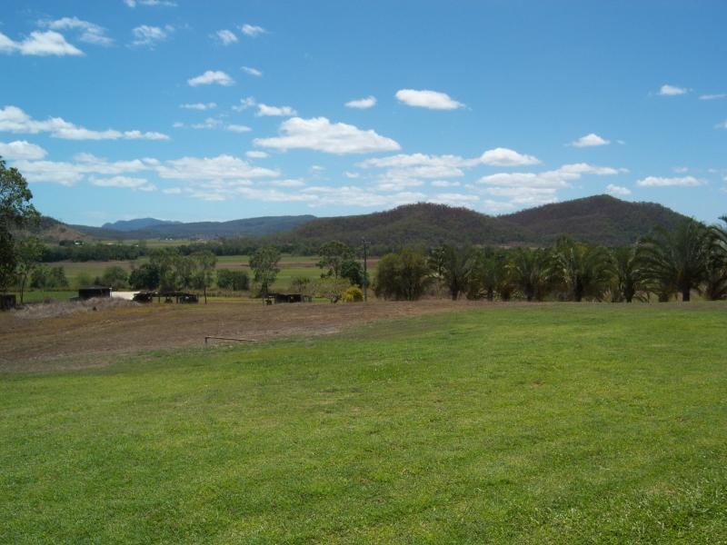 85 Woods Road, Dows Creek, Mirani QLD 4754