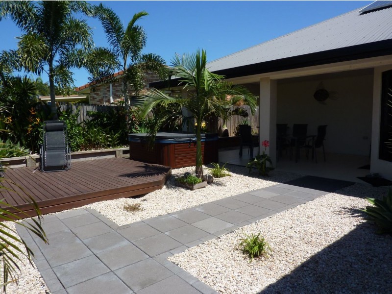 8 Wayne Street, Walkerston QLD 4751