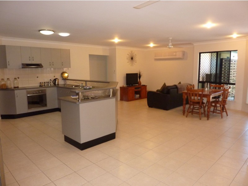 8 Wayne Street, Walkerston QLD 4751