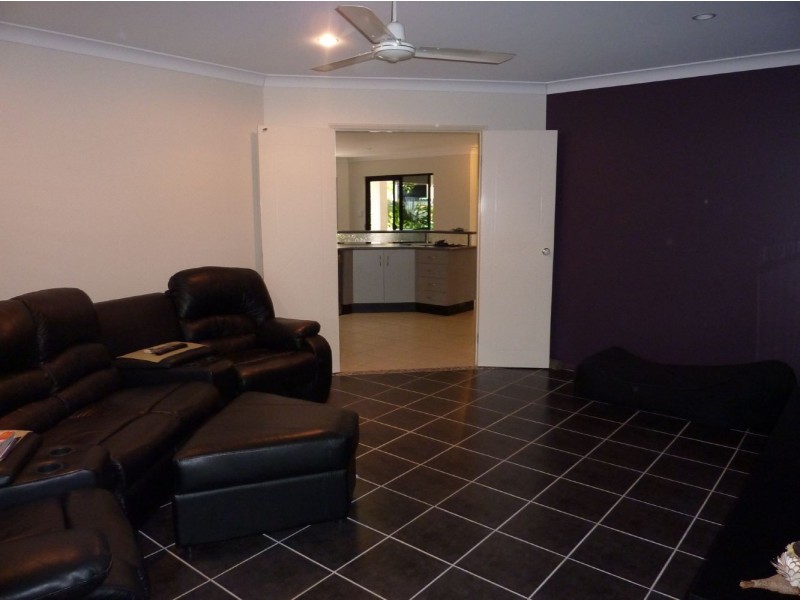 8 Wayne Street, Walkerston QLD 4751