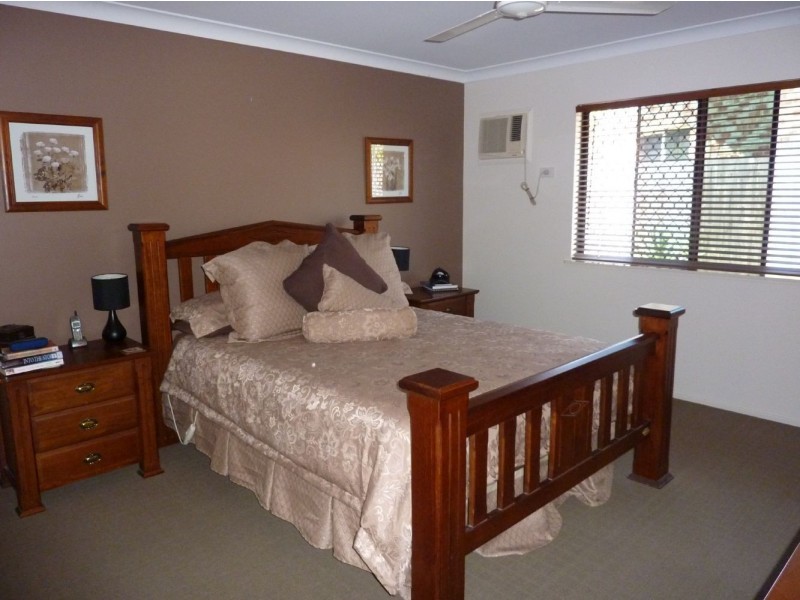 8 Wayne Street, Walkerston QLD 4751