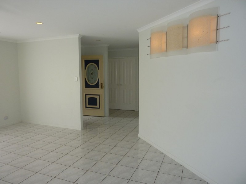 5 Bream Court, Andergrove QLD 4740