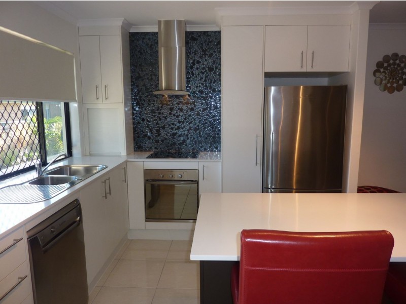 4/22 Canberra Street, North Mackay QLD 4740