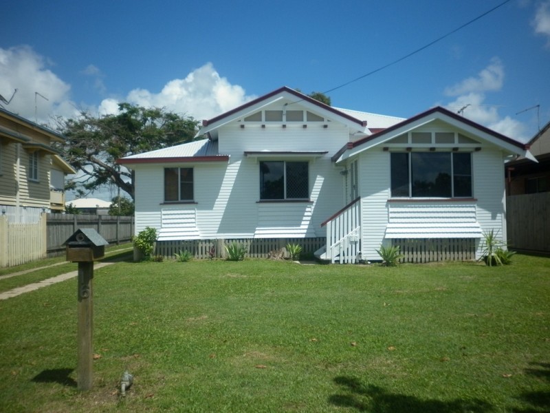 16 Holland Street, West Mackay QLD 4740