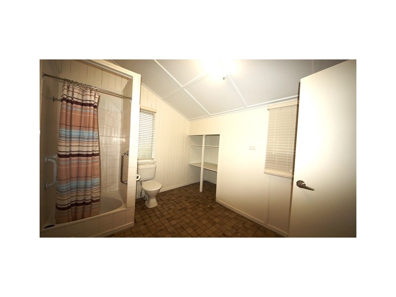 6 James Street, Mackay QLD 4740