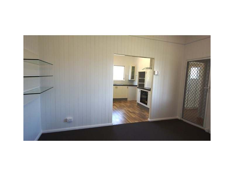 8 James Street, Mackay QLD 4740