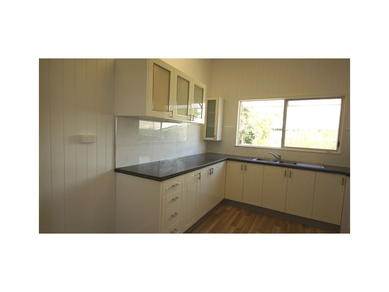 8 James Street, Mackay QLD 4740
