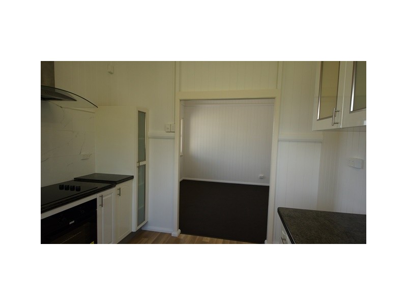 8 James Street, Mackay QLD 4740