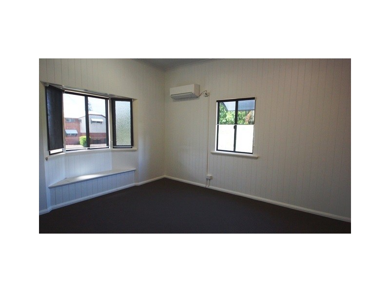 8 James Street, Mackay QLD 4740