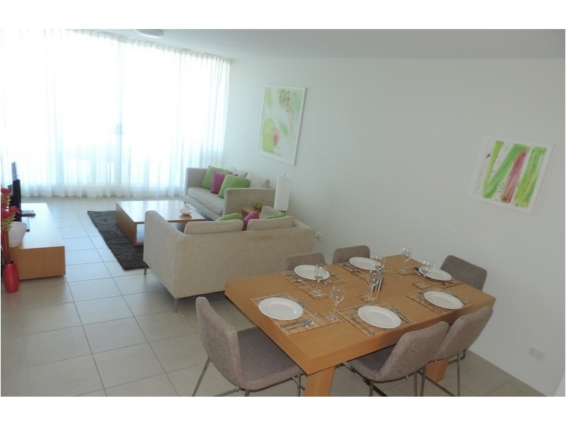 Unit 404 Lanai Apartments, 20 River Street, Mackay QLD 4740