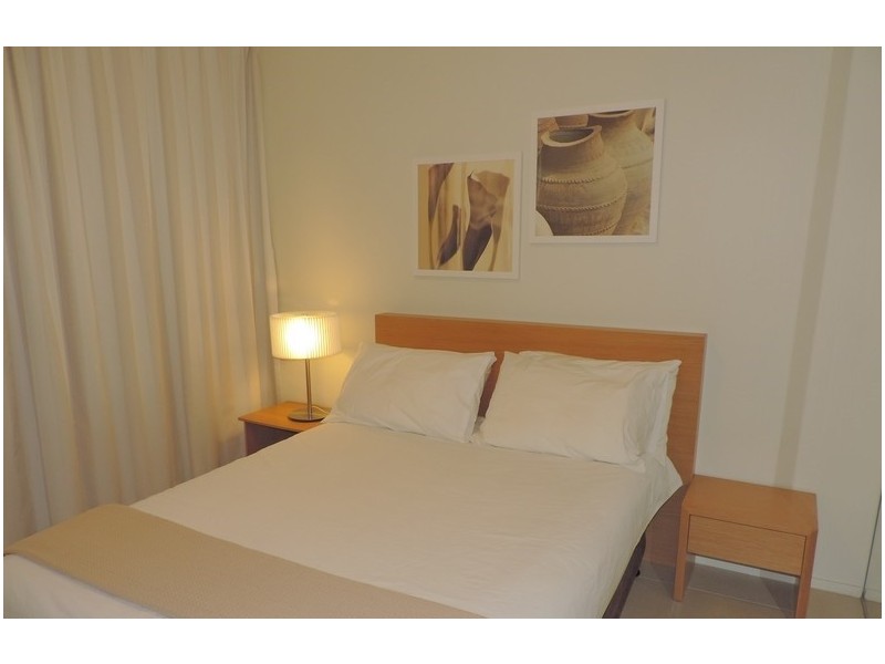 Unit 404 Lanai Apartments, 20 River Street, Mackay QLD 4740