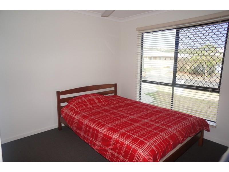 1 Mulcahy Crescent, Eimeo QLD 4740