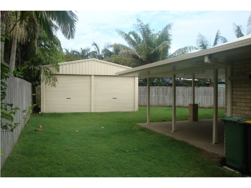 1 Mervyn Court, Bucasia QLD 4750