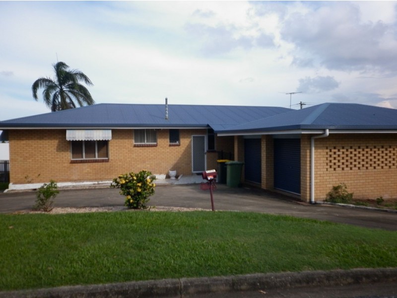 2a James Croker, Mount Pleasant QLD 4740