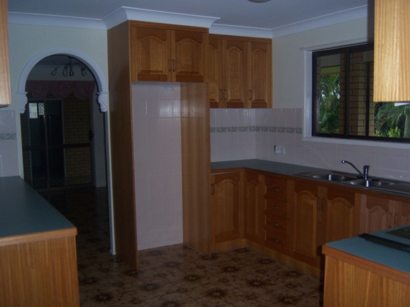 3 Northview Terrace, Mount Pleasant QLD 4740