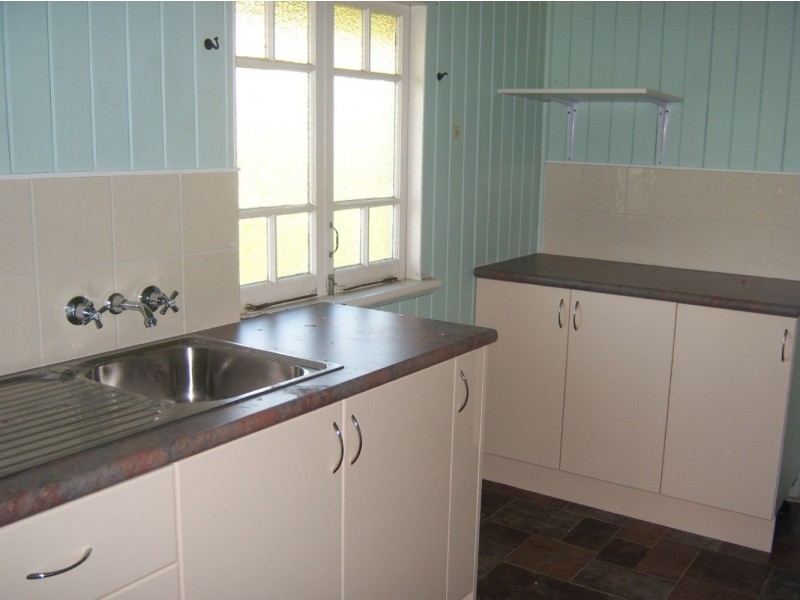 77 Nebo Road, Mackay QLD 4740
