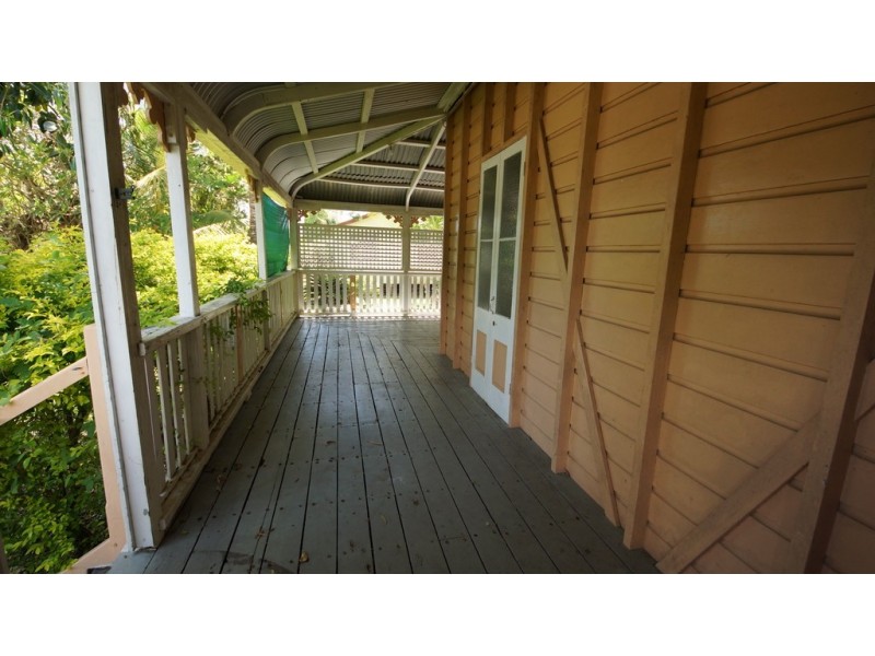 435 Shakespeare Street, West Mackay QLD 4740