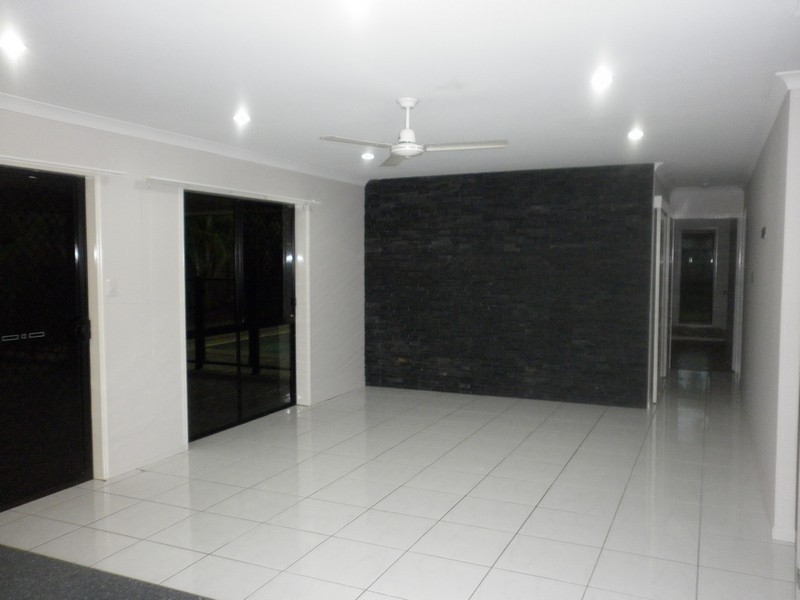 3 Wing Crescent, Mount Pleasant QLD 4740